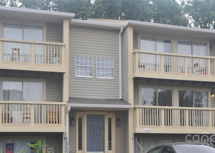 1600 H Arlyn Circle - Photo 1