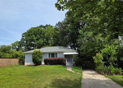 2002 E Camellia Drive - Photo 1