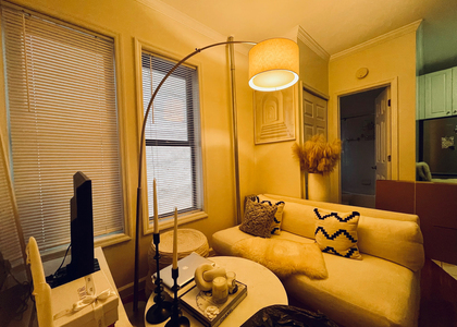 East 80th and York - Photo 1