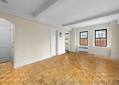 Christopher Street - Photo 1