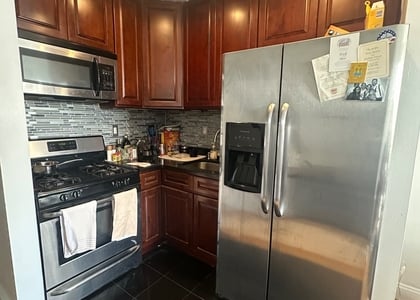 154 1/2 Washington Avenue - Photo 1