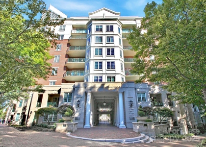 300 W 5th Street - Photo 1