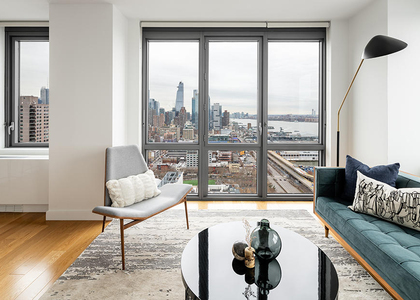 West 57th St - Photo 1