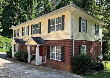 24 S Eugenia Place - Photo 1