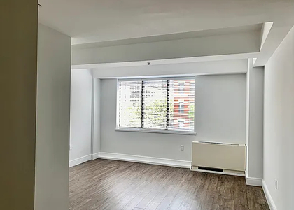 East 90th Street - Photo 1