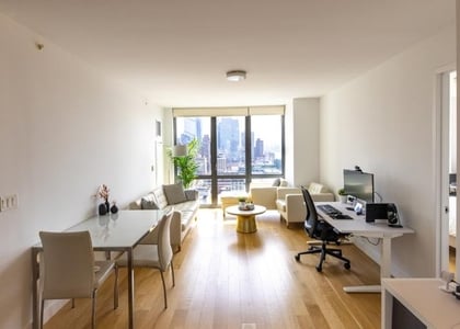 West 57th Street - Photo 1