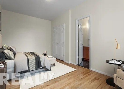 West 11th Street - Photo 1