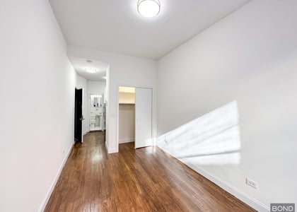 East 89th Street - Photo 1
