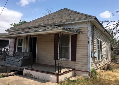 803 S Neches Street - Photo 1