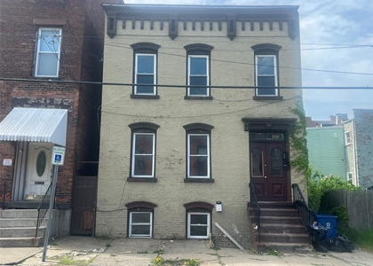 120 Jefferson Street - Photo 1