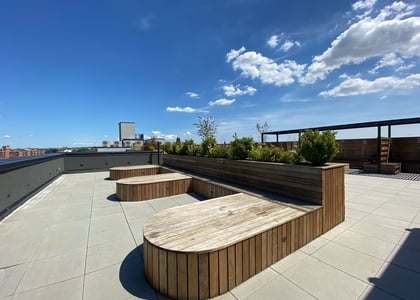 824 Lexington Avenue - Photo 1