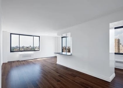 East 33rd Street - Photo 1