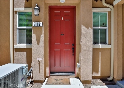 712 N Ethan Way - Photo 1