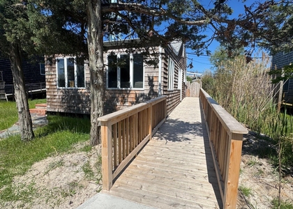 917 Evergreen Walk - Photo 1