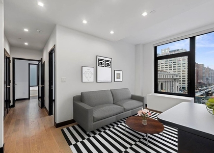 401 W 33rd Street - Photo 1