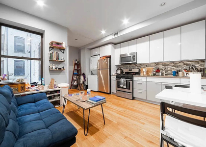 269 Kosciuszko Street - Photo 1