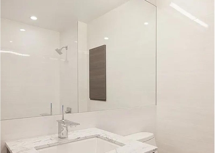 309 Gold St - Photo 1