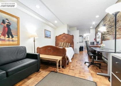 413 E 85th Street - Photo 1