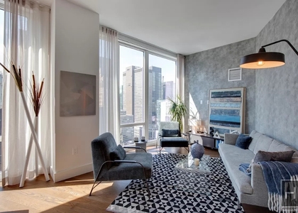 East 44th Street - Photo 1