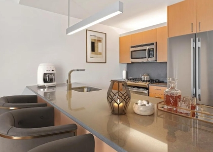 Spruce Street - Photo 1