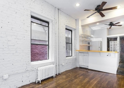 232 Elizabeth Street - Photo 1