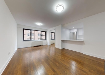East 56th Street - Photo 1