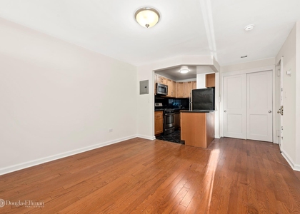 4 W 104th St - Photo 1
