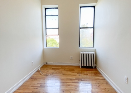 East 9th Street - Photo 1