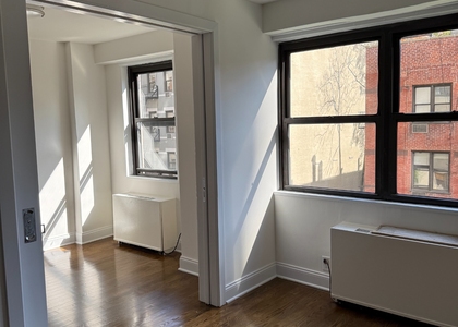 East 88th Street - Photo 1