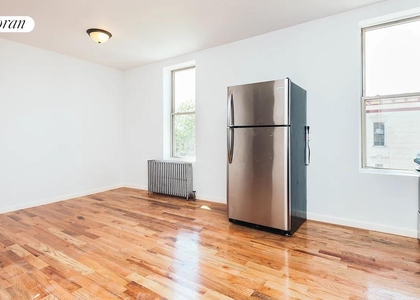 1456 Jefferson Avenue - Photo 1