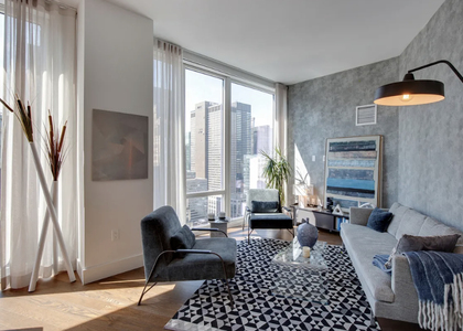 East 44th Street - Photo 1