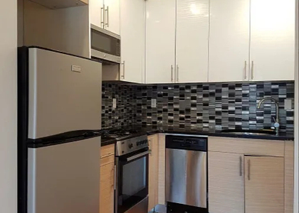 105 troutman - Photo 1
