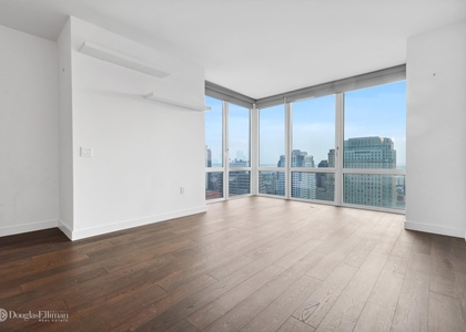 306 Gold St - Photo 1