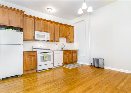 20-57 Steinway Street - Photo 1
