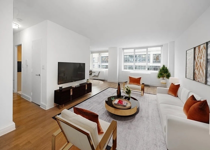 424 West End Avenue - Photo 1