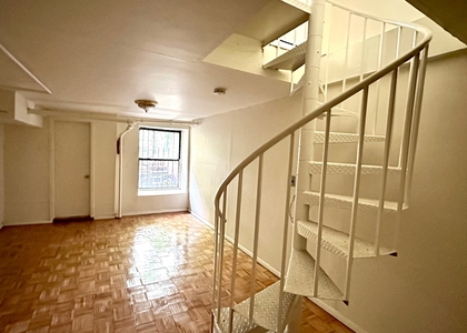 323a East 89th Street - Photo 1