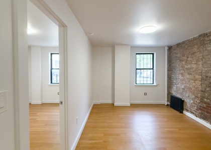 Greene Avenue - Photo 1