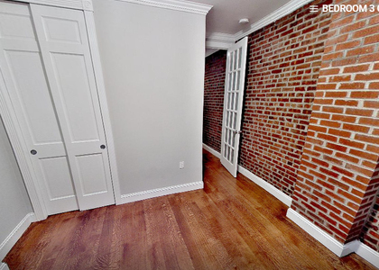 West 103rd Street, New York, N - Photo 1