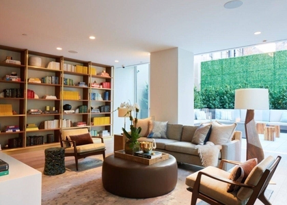 305 E 51st Street - Photo 1