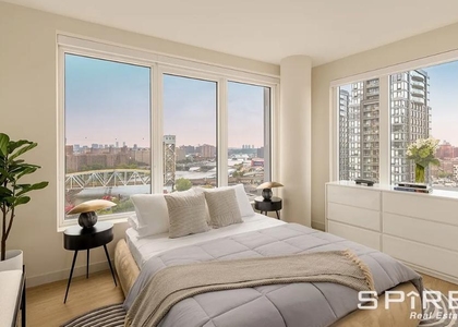 Third Avenue - Photo 1