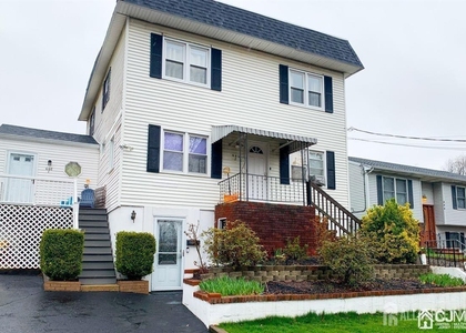 446 Railroad Avenue - Photo 1