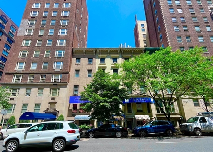 East 72nd Street - Photo 1