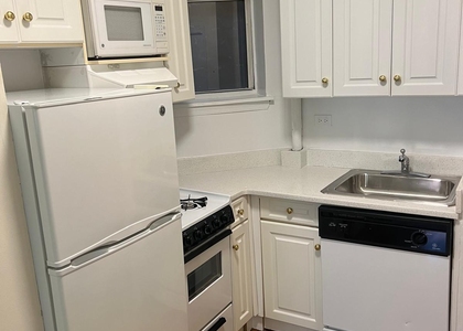 East 81st Street - Photo 1