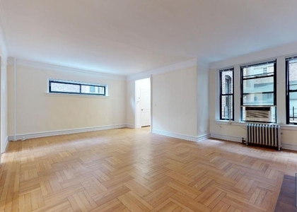 East 63rd Street - Photo 1