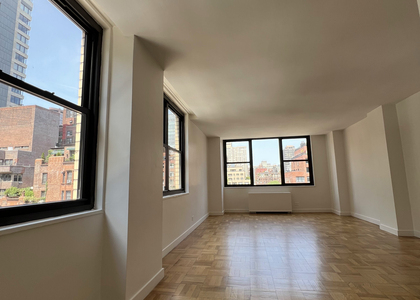East 49th Street - Photo 1