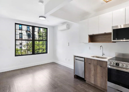771 Lexington Ave - Photo 1