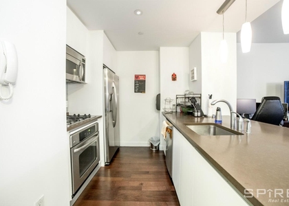306 Gold Street - Photo 1