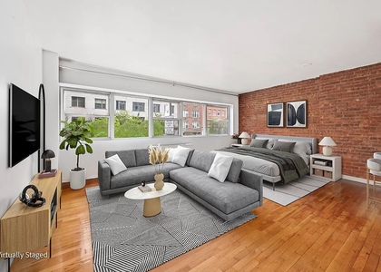 350 W 14th Street - Photo 1