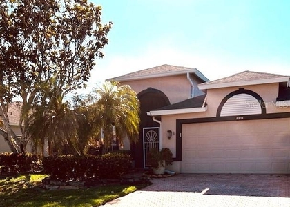 8918 Olde Hickory Avenue - Photo 1