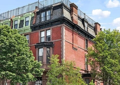 5th Avenue - Photo 1